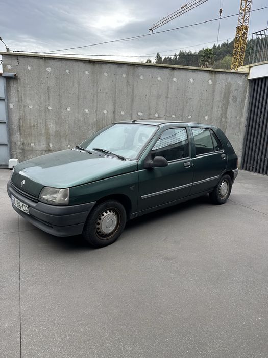 Renault Clio 1993