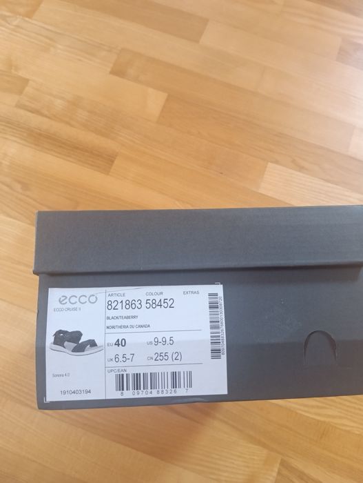 ЕССО босоніжки жіночі 40 розмір