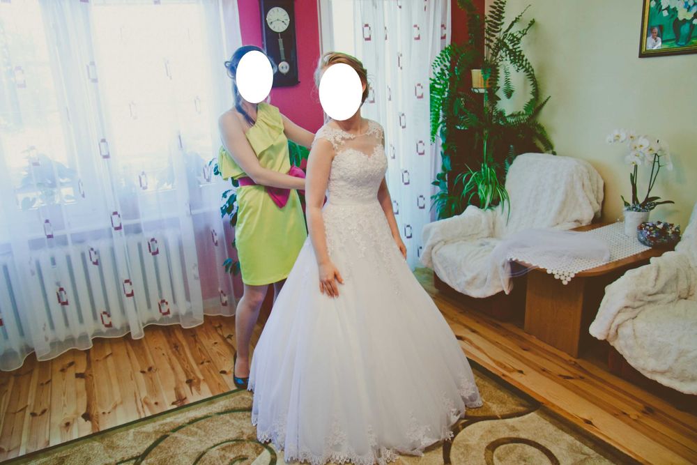 Suknia ślubna dla niskiej panny młodej