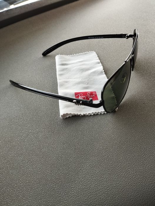 Óculos RayBan  como novos
