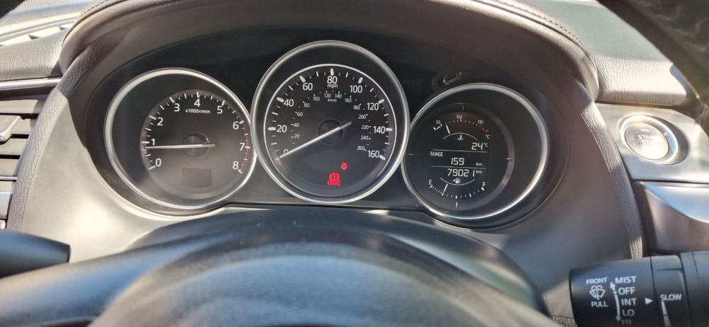 Автомобіль Mazda 6