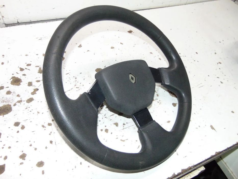Renault volante desportivo