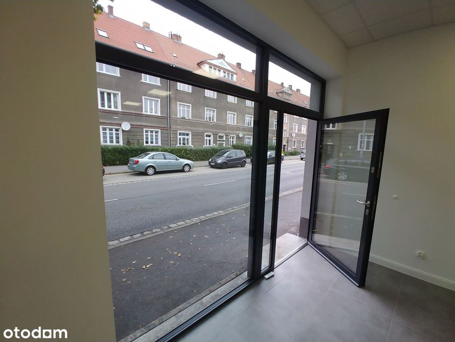 Lokal użytkowy 65 m2, biuro, sklep, gabinet, salon. Darmowy PARKING