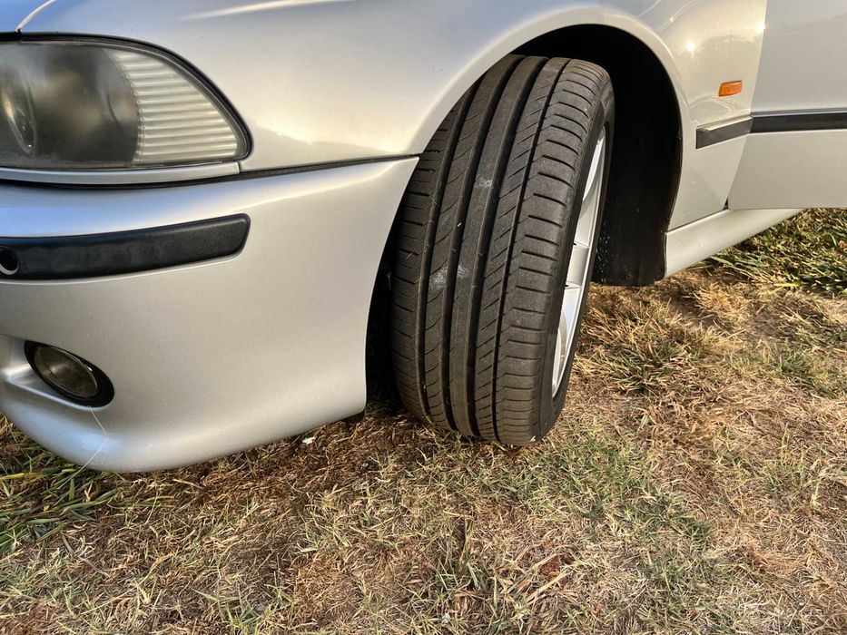 BMW 525d Touring E39 (05/2000) – Nacional | Pele | Teto de Abrir | IUC Antigo