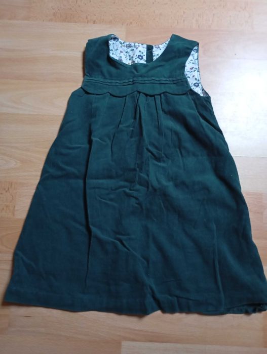 4 vestidos 2/3 anos