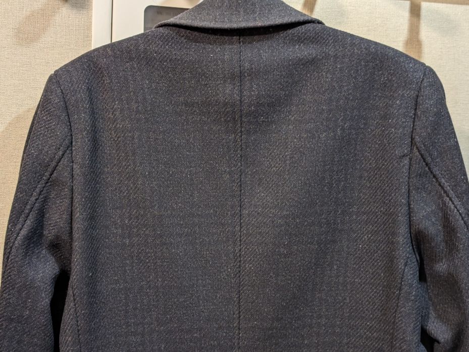 Мужское пальто H&M S/M приталенное, тёплое (61% шерсть)