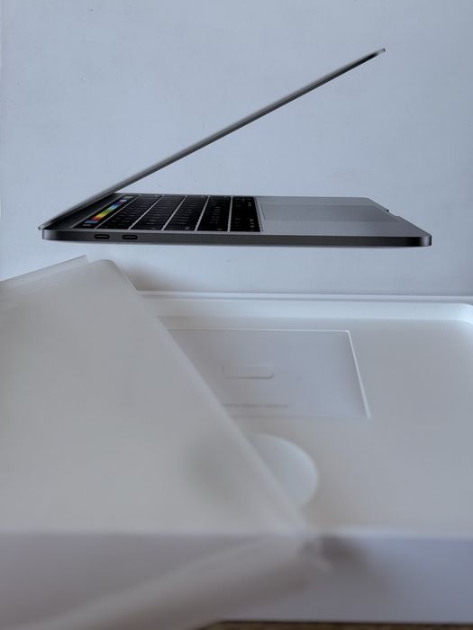 Apple MacBook Pro
