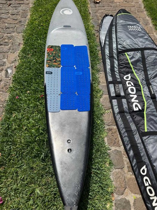 Prancha foil downwind e light wind 7.11 1 /2 Full carbon LIPWAVE