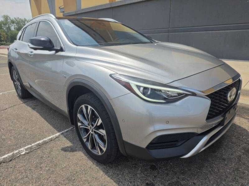 2019 Infiniti QX30