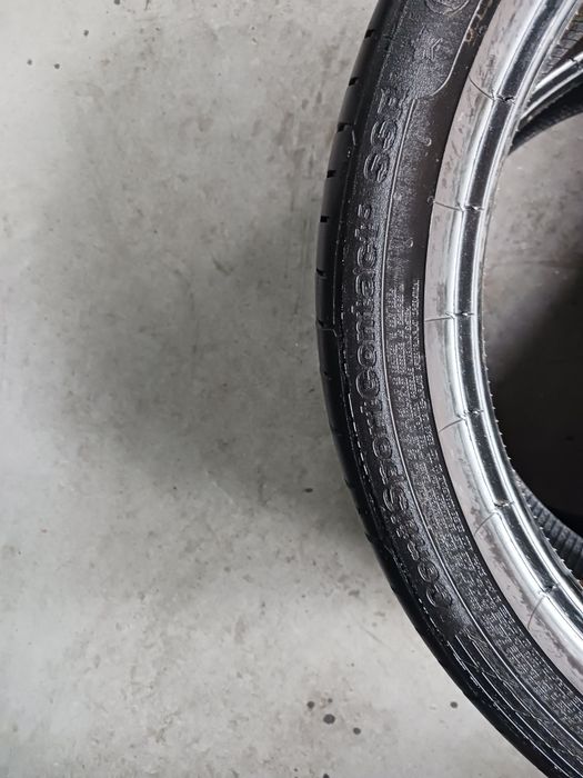 Vendo pneus semi-novos 245/35/18 Continental