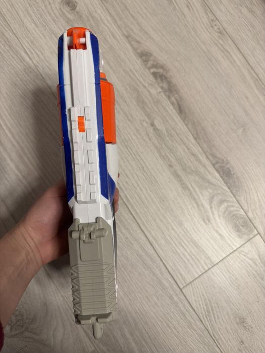 Бластер Nerf N-Strike Elite Strongarm