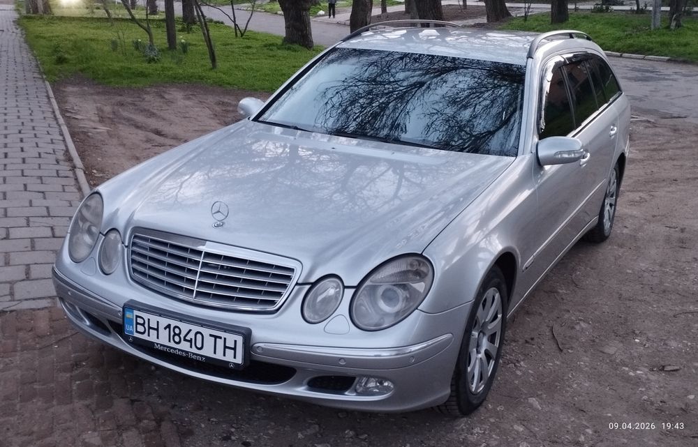 Продам Мерседес Е270
