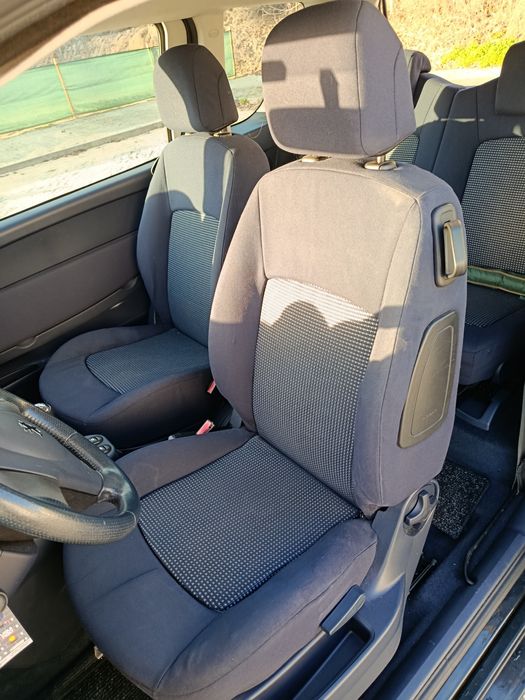 Peugeot 1007 1.4 HDI