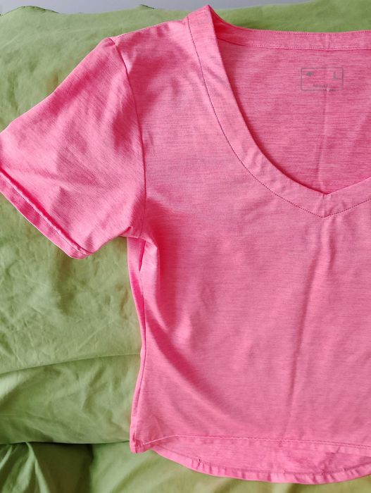 4F. Koszulka damska.