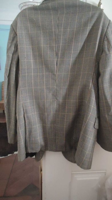 Blazer Pierre Cardin 48 aos quadrados