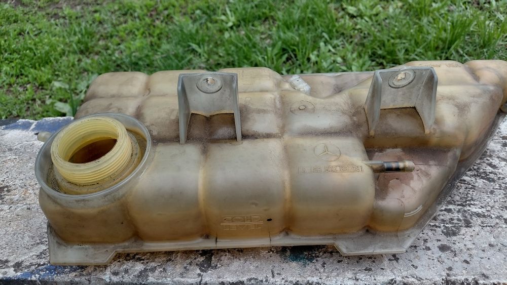 Продам розширювальний  бачок