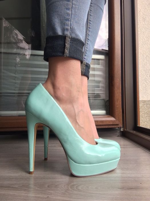 Buty na obcasie szpilki 39