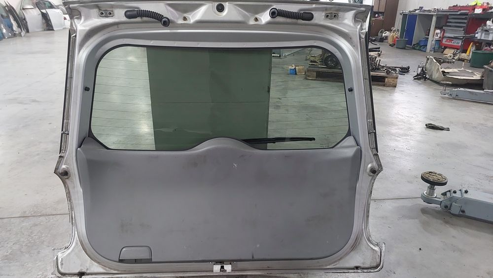 Ляда /Кришка багажника для Suzuki SX4 2006-2012