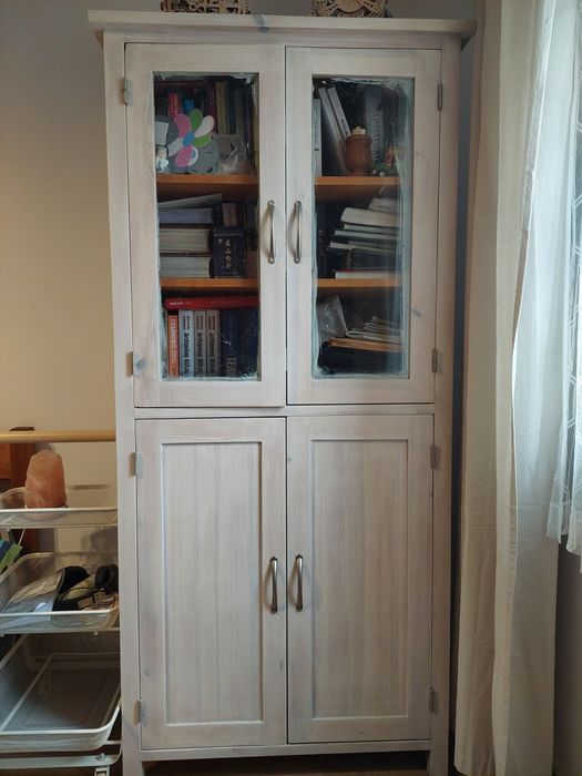 Witryna drewno sosna kaukaska