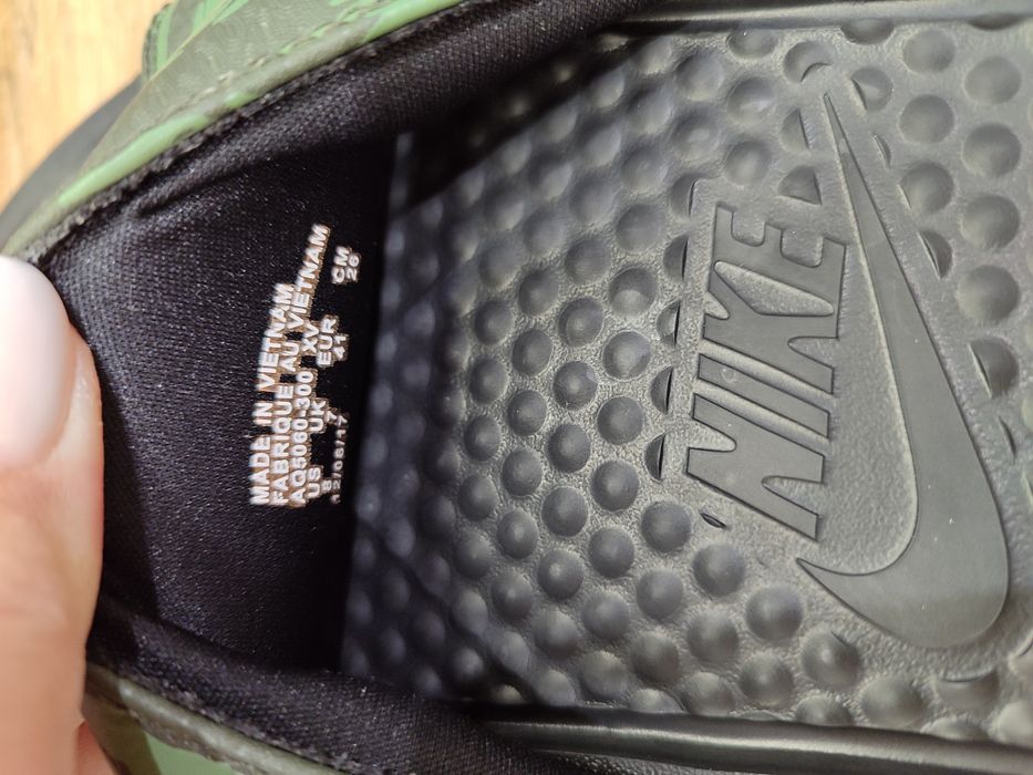 Шльопанці фірмові  Nike