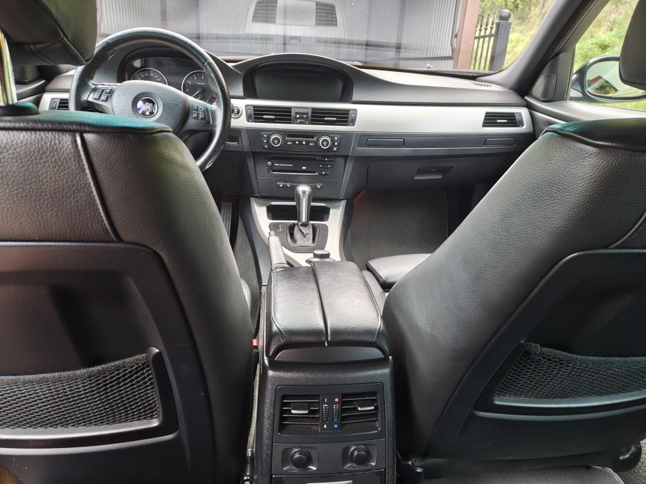 BMW E91 330xi bogato wyposażona !