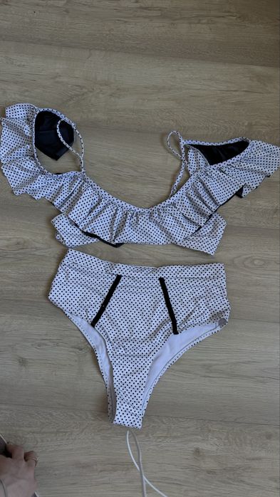 Купальник  жіночий в горошок роздільний