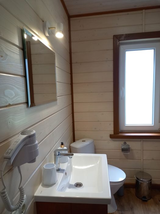 Котедж " РІКА" ,Чан-джакузі,Волосянка(Славське)