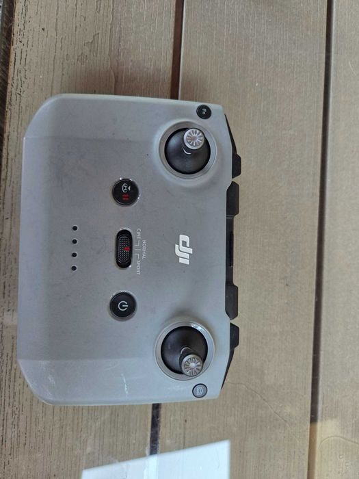 Dron DJI Mini 3 Pro