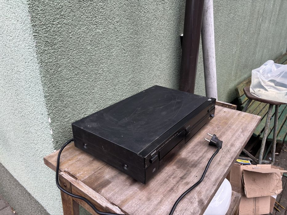 Yamaha CDX-880 Odtwarzacz CD/CD-R klasyk prl