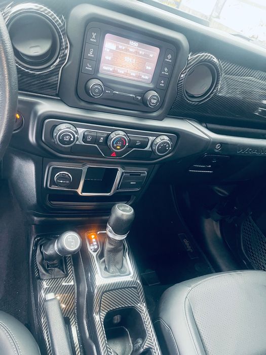 Jeep Wrangler идеальное состояние не крашен!