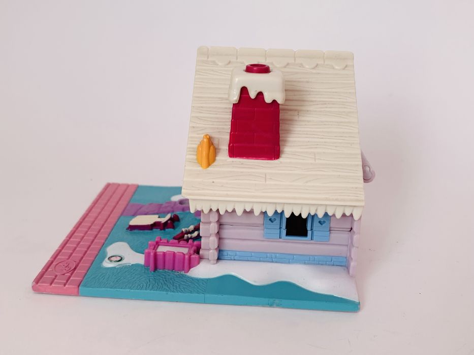 Polly Pocket Bluebird Ski Lodge, zabawka vintage