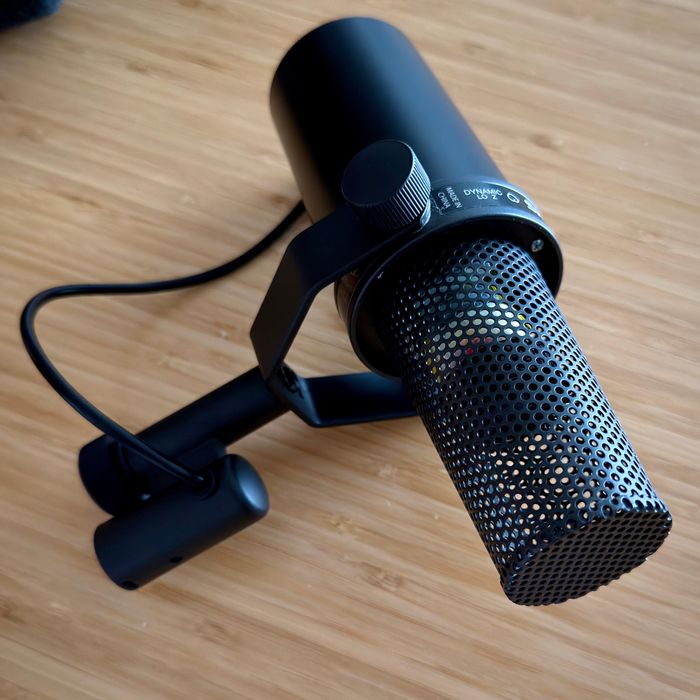 Shure SM7B + Triton Audio FetHead + Elgato Wave XLR + Mogami 2534 Neutrik + Wave Mic Arm LP - Studio Kit