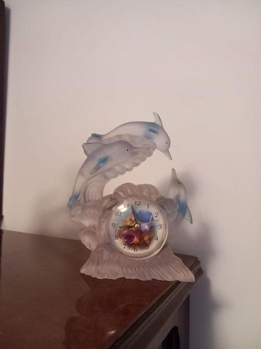 Relógio de golfinho