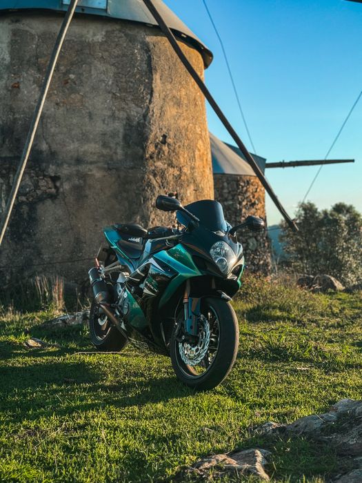 Suzuki GSX-R 1000 k8