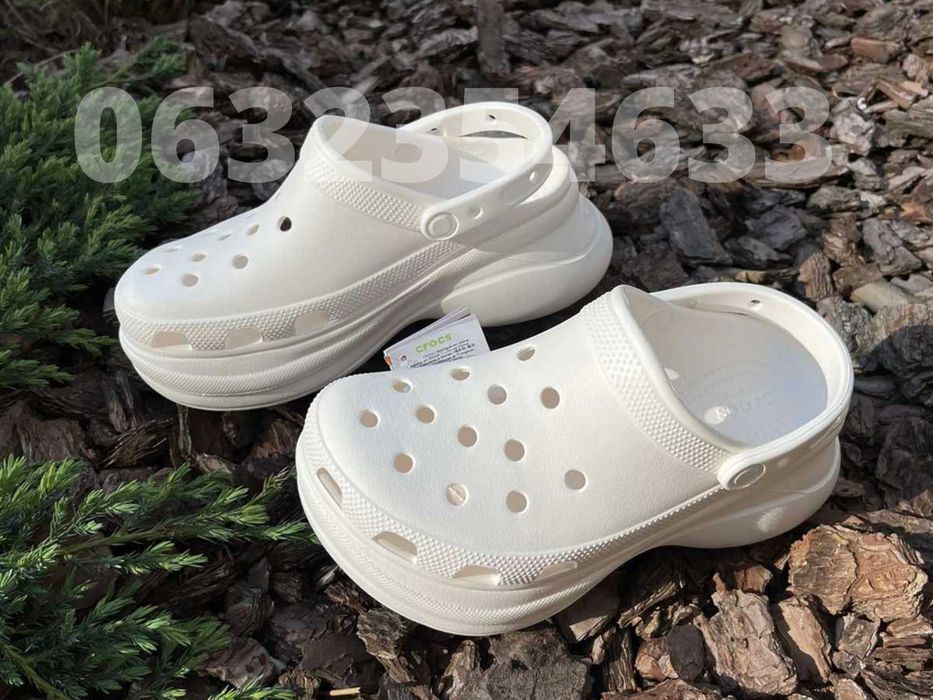 Високе взуття жіночі крокси на платформі Crocs Clasiic Bae Clog