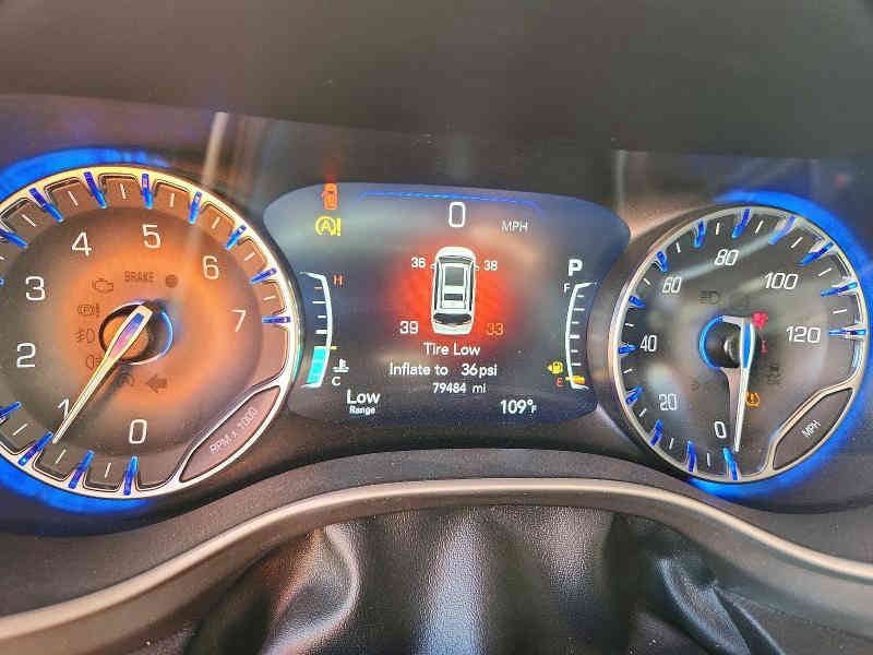 Chrysler Pacifica 2022r