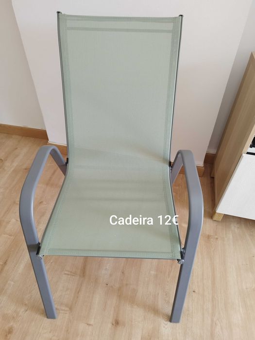 Vende-se motivo mudança móveis, sofá, colchão