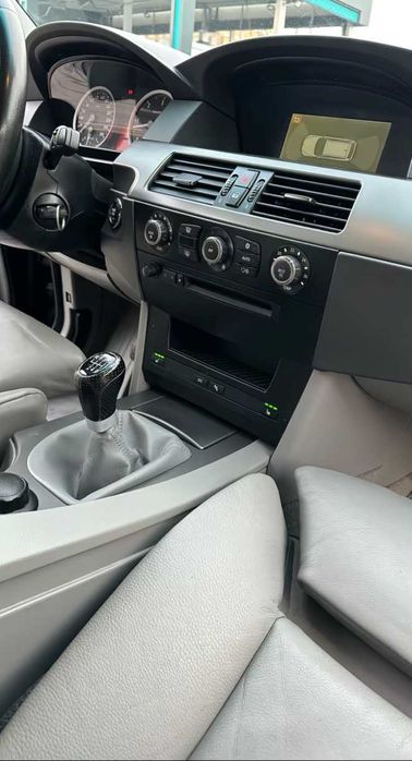 Продаю авто БМВ е61