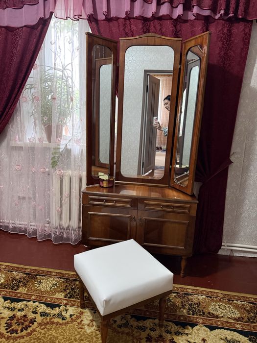 Спальний гарнітур