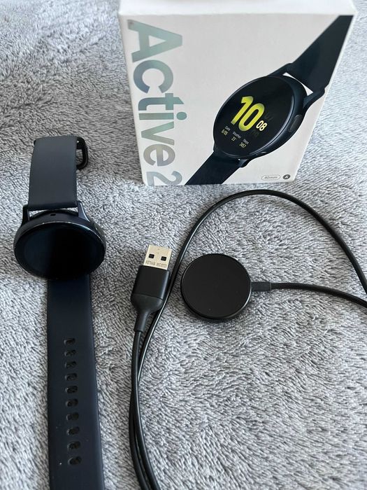 Smartwatch SAMSUNG Galaxy Watch Active 2  Aluminium Czarny 40mm