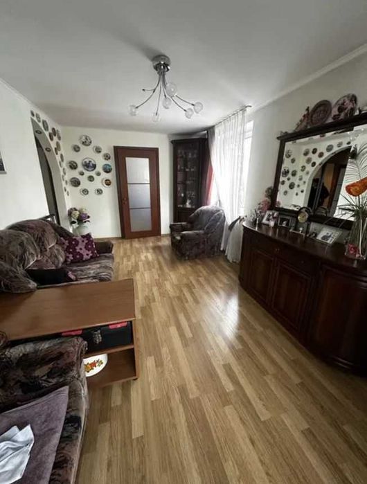 3 кім РЕМОНТ середній поверх багатоповерхівка ПЕРЕМОГА безнал (719313)