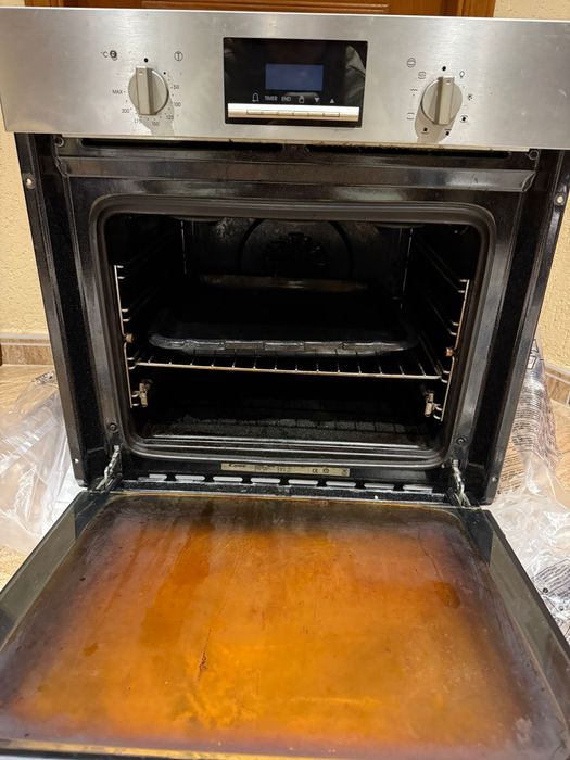 Forno  da marca Candy para pecas
