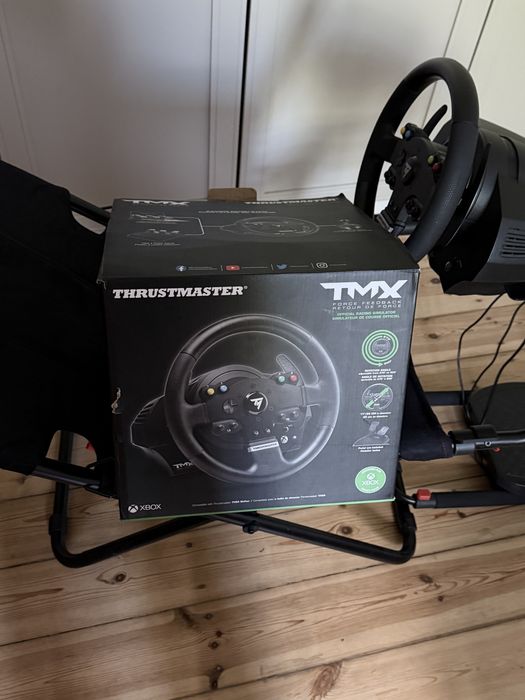 Playseat + Thrustmaster TMX