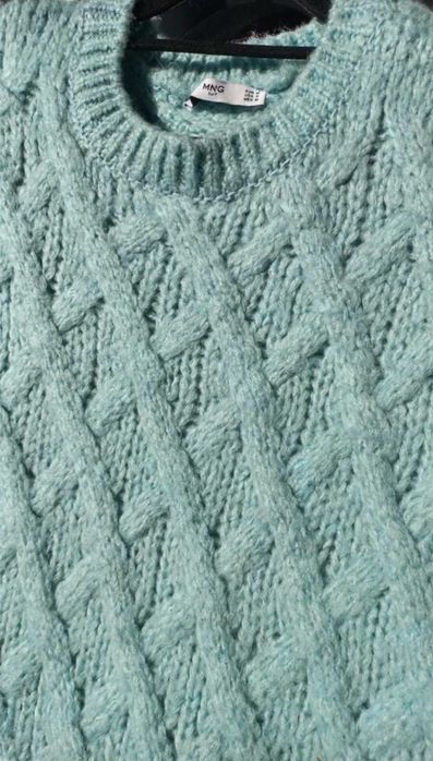 Camisola de malha entrançada Mango