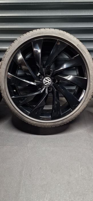 Kola Felgi VW ARTEON Shooting Brake R-Line Oryginalne 20 Rosario