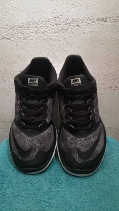 Sneakersy NIKE FS LITE RUN 3 PRINT r.38 stan bardzo dobry