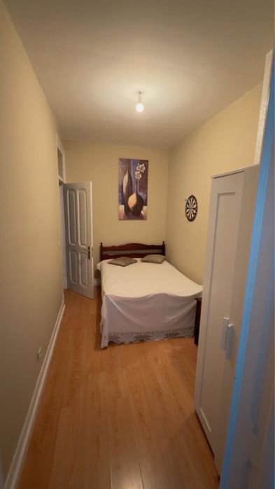 Cama corpo  meio!!