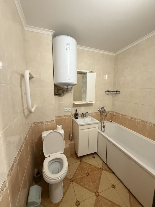 Продажа хорошей 1 ком. 2 КП, район Лески, Сертификт