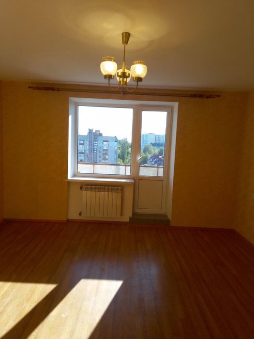 Оренда Трикімнатна квартира вул.Гайдамацька