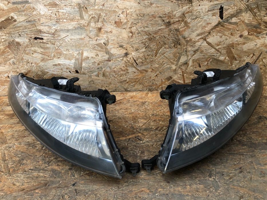 lampa/reflektor przedni lewy prawy Honda Civic Ufo